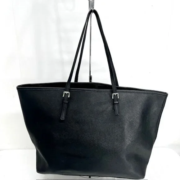 New $348  MICHAEL KORS BLACK STUD LARGE LEATHER TOTE SHOULDER BAG With Scarf (4) - Picture 9 of 13